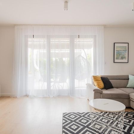 Rentplanet - Apartament Partynice Lejlighed Wrocław Eksteriør billede